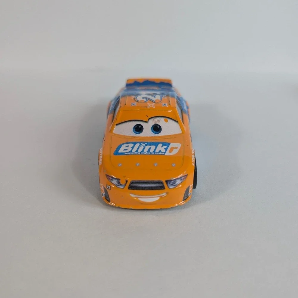 Disney Pixar Cars 3 Speedy Comet Blinkr #21 Diecast Stock Car Piston Cup